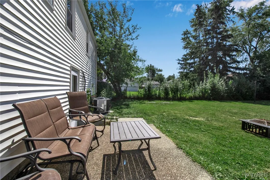 684 Niagara Falls Boulevard, Tonawanda-town, New Y, Tonawanda, New York 14223, 3 Bedrooms Bedrooms, 8 Rooms Rooms,1 BathroomBathrooms,Residential,Closed,684 Niagara Falls Boulevard, Tonawanda-town, New Y,0,B1565086