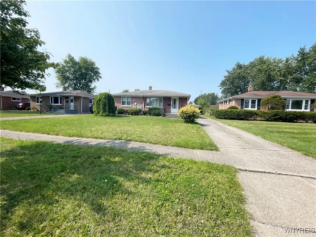 122 Alberta Drive, Amherst, New York 14226, Amherst, New York 14226, 3 Bedrooms Bedrooms, 7 Rooms Rooms,1 BathroomBathrooms,Residential,Closed,122 Alberta Drive, Amherst, New York 14226,0,B1564076