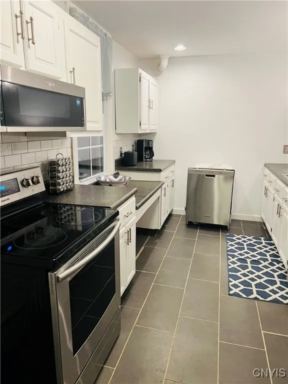 22 State Street, Skaneateles, New York 13152, Skaneateles, New York 13152, 3 Bedrooms Bedrooms, 5 Rooms Rooms,2 BathroomsBathrooms,Residential Lease,For Rent,22 State Street, Skaneateles, New York 13152,S1565072 22 State Street, Skaneateles, New York 13152, Skaneateles, New York 13152, 3 Bedrooms Bedrooms, 5 Rooms Rooms,2 BathroomsBathrooms,Residential Lease,For Rent,22 State Street, Skaneateles, New York 13152,S1565072