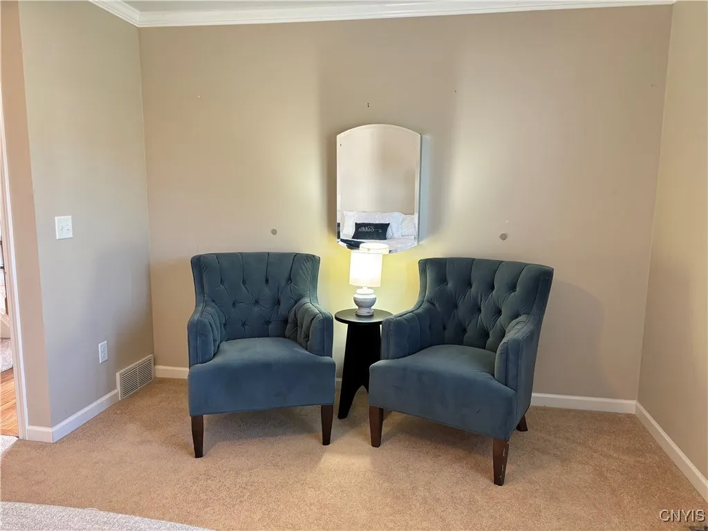 Seating area or room for a dresser