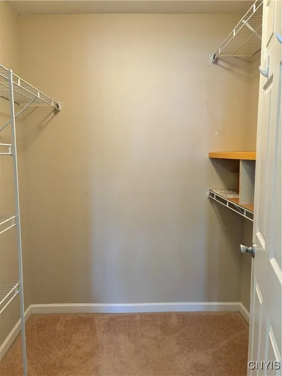 Walkin closet in primary