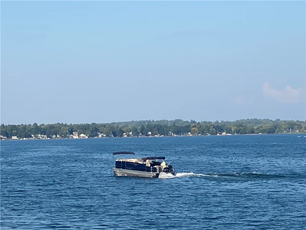 BOATING ON KEUKA LAKE!