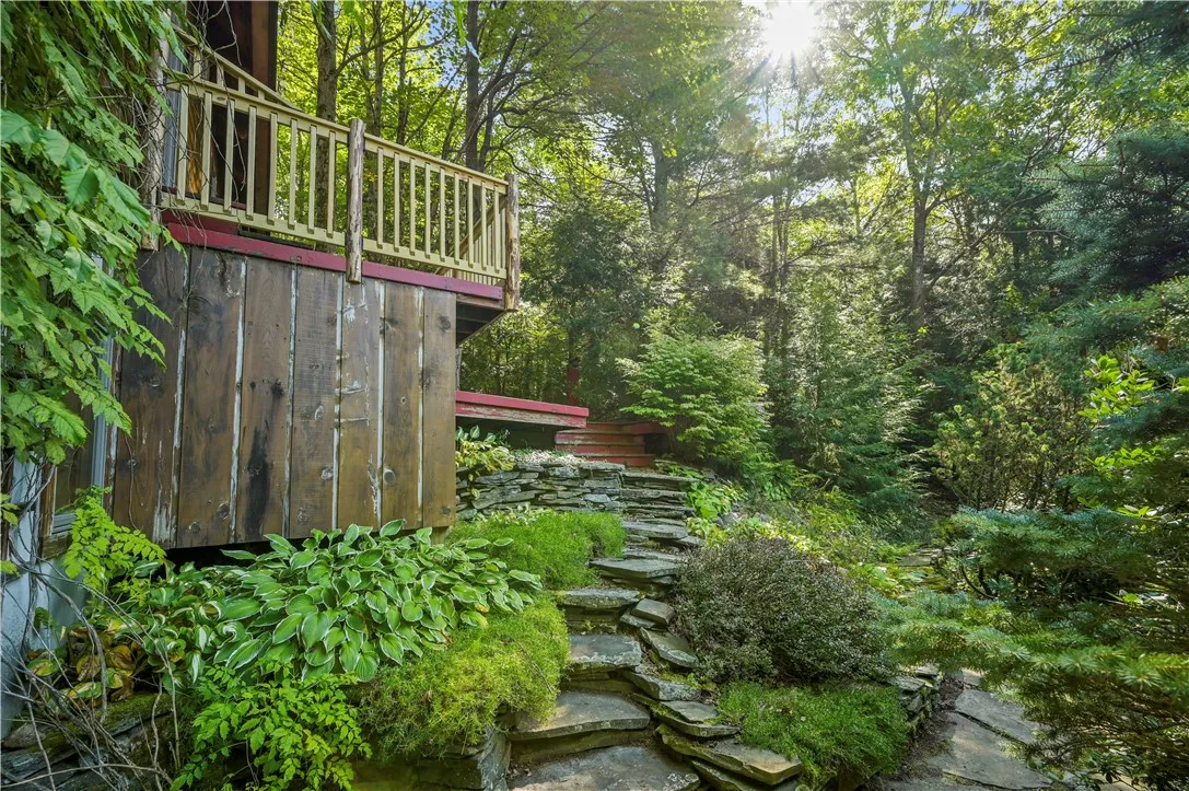 135 Sparrowhawk Lake Road, Maryland, New York 1215, Maryland, New York 12155, 4 Bedrooms Bedrooms, 10 Rooms Rooms,3 BathroomsBathrooms,Residential,For Sale,135 Sparrowhawk Lake Road, Maryland, New York 1215,0,R1565548