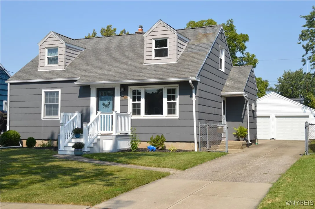 183 Treadwell Road, Tonawanda-town, New York 14150, Tonawanda, New York 14150, 3 Bedrooms Bedrooms, 5 Rooms Rooms,2 BathroomsBathrooms,Residential,Closed,183 Treadwell Road, Tonawanda-town, New York 14150,0,B1565776