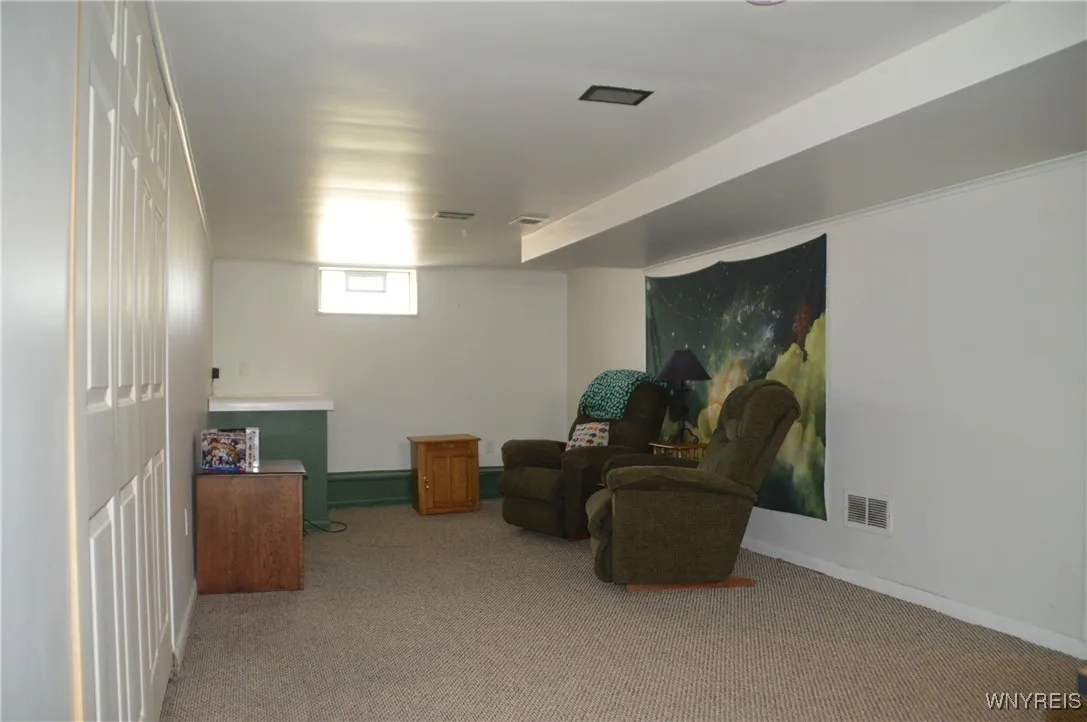 183 Treadwell Road, Tonawanda-town, New York 14150, Tonawanda, New York 14150, 3 Bedrooms Bedrooms, 5 Rooms Rooms,2 BathroomsBathrooms,Residential,Closed,183 Treadwell Road, Tonawanda-town, New York 14150,0,B1565776