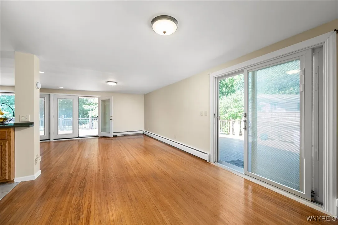 4680 Boncrest Drive East, Clarence, New York 14221, Clarence, New York 14221, 4 Bedrooms Bedrooms, 8 Rooms Rooms,2 BathroomsBathrooms,Residential,Closed,4680 Boncrest Drive East, Clarence, New York 14221,0,B1565155