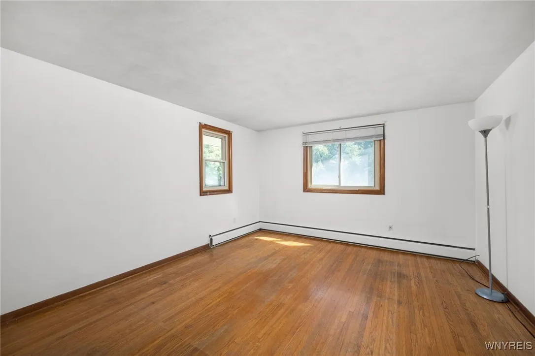 4680 Boncrest Drive East, Clarence, New York 14221, Clarence, New York 14221, 4 Bedrooms Bedrooms, 8 Rooms Rooms,2 BathroomsBathrooms,Residential,Closed,4680 Boncrest Drive East, Clarence, New York 14221,0,B1565155