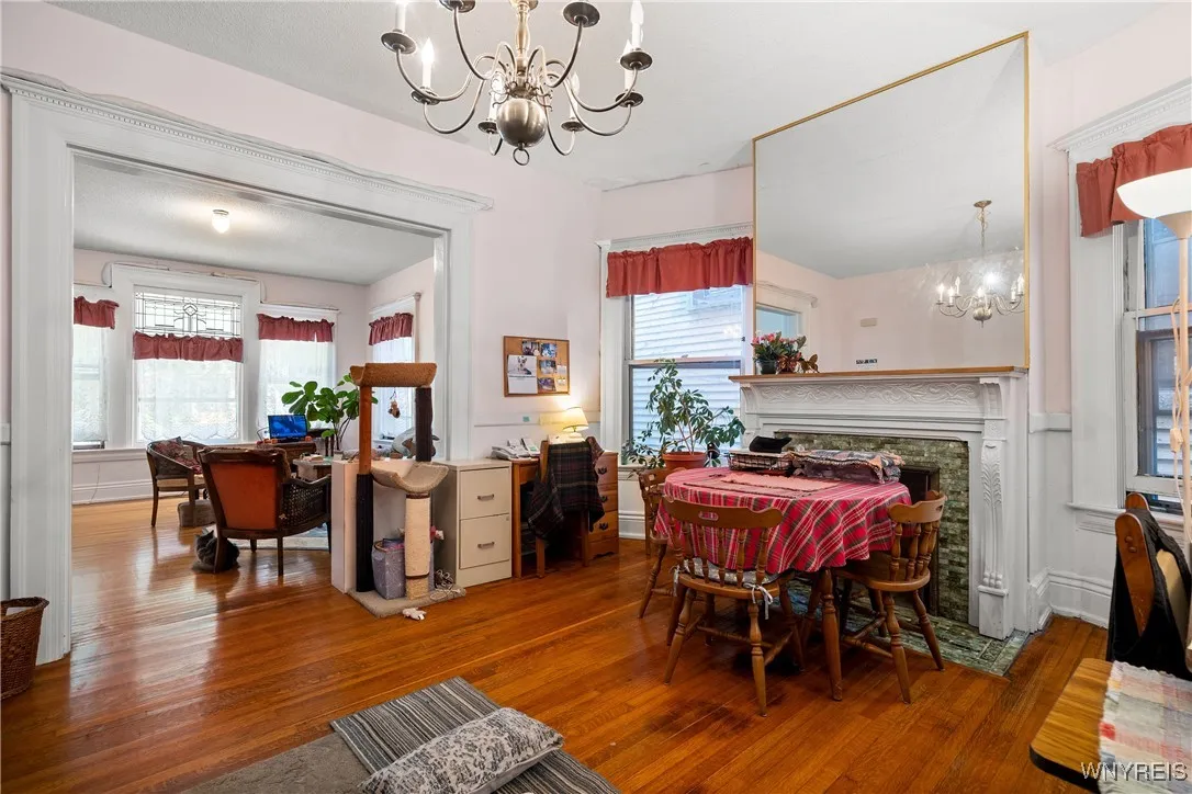 348 Richmond Avenue, Buffalo, New York 14222, Buffalo, New York 14222, 3 Bedrooms Bedrooms, ,2 BathroomsBathrooms,Residential,Closed,348 Richmond Avenue, Buffalo, New York 14222,0,B1561527