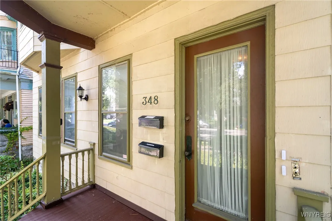 348 Richmond Avenue, Buffalo, New York 14222, Buffalo, New York 14222, 3 Bedrooms Bedrooms, ,2 BathroomsBathrooms,Residential,Closed,348 Richmond Avenue, Buffalo, New York 14222,0,B1561527