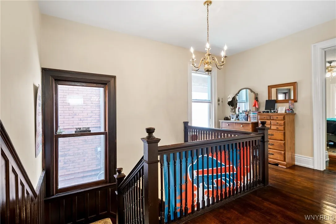 348 Richmond Avenue, Buffalo, New York 14222, Buffalo, New York 14222, 3 Bedrooms Bedrooms, ,2 BathroomsBathrooms,Residential,Closed,348 Richmond Avenue, Buffalo, New York 14222,0,B1561527