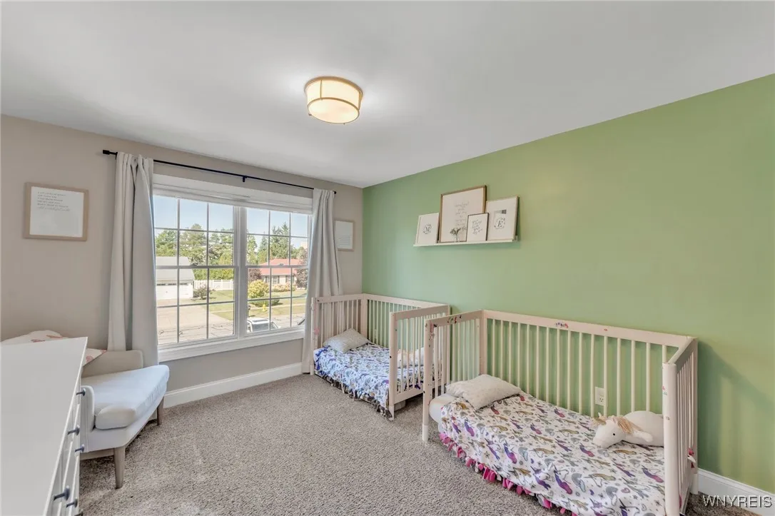 3364 Creekview Drive, Hamburg, New York 14075, Hamburg, New York 14075, 4 Bedrooms Bedrooms, 8 Rooms Rooms,2 BathroomsBathrooms,Residential,Closed,3364 Creekview Drive, Hamburg, New York 14075,0,B1564445