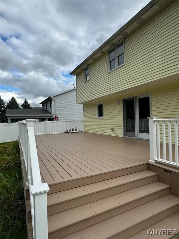 4442 Rushford Drive, Hamburg, New York 14075, Hamburg, New York 14075, 3 Bedrooms Bedrooms, 8 Rooms Rooms,2 BathroomsBathrooms,Residential,Closed,4442 Rushford Drive, Hamburg, New York 14075,0,B1566164