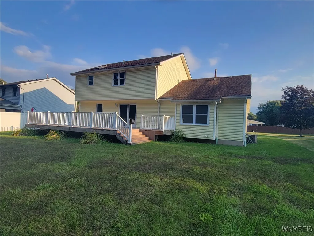 4442 Rushford Drive, Hamburg, New York 14075, Hamburg, New York 14075, 3 Bedrooms Bedrooms, 8 Rooms Rooms,2 BathroomsBathrooms,Residential,Closed,4442 Rushford Drive, Hamburg, New York 14075,0,B1566164