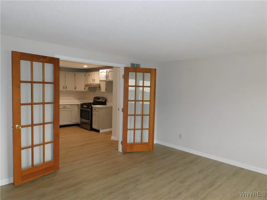 4442 Rushford Drive, Hamburg, New York 14075, Hamburg, New York 14075, 3 Bedrooms Bedrooms, 8 Rooms Rooms,2 BathroomsBathrooms,Residential,Closed,4442 Rushford Drive, Hamburg, New York 14075,0,B1566164