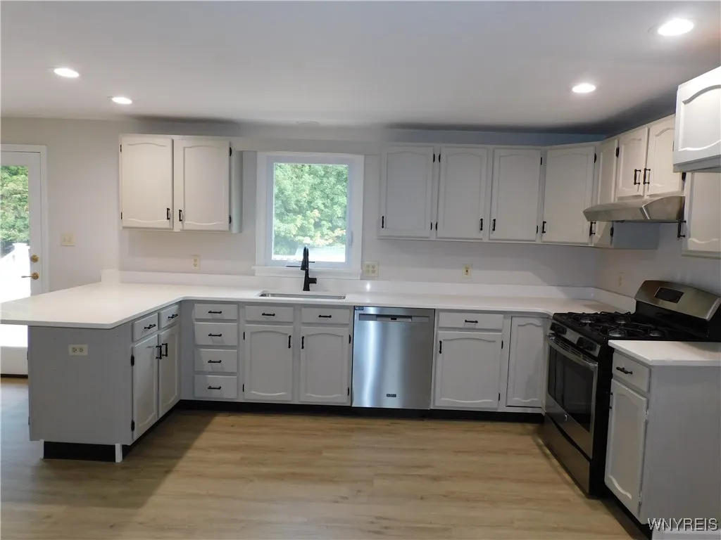 4442 Rushford Drive, Hamburg, New York 14075, Hamburg, New York 14075, 3 Bedrooms Bedrooms, 8 Rooms Rooms,2 BathroomsBathrooms,Residential,Closed,4442 Rushford Drive, Hamburg, New York 14075,0,B1566164