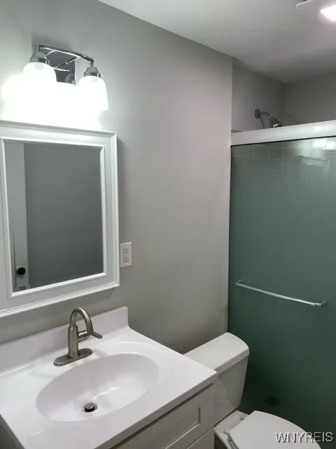 145 Oconnell Avenue, Buffalo, New York 14204, Buffalo, New York 14204, 5 Bedrooms Bedrooms, ,2 BathroomsBathrooms,Residential,Closed,145 Oconnell Avenue, Buffalo, New York 14204,0,B1561688