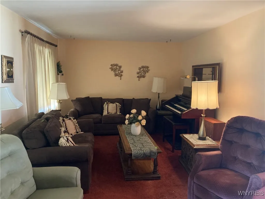 447 Campus Drive, Amherst, New York 14226, Amherst, New York 14226, 2 Bedrooms Bedrooms, 5 Rooms Rooms,1 BathroomBathrooms,Residential,Closed,447 Campus Drive, Amherst, New York 14226,0,B1566576