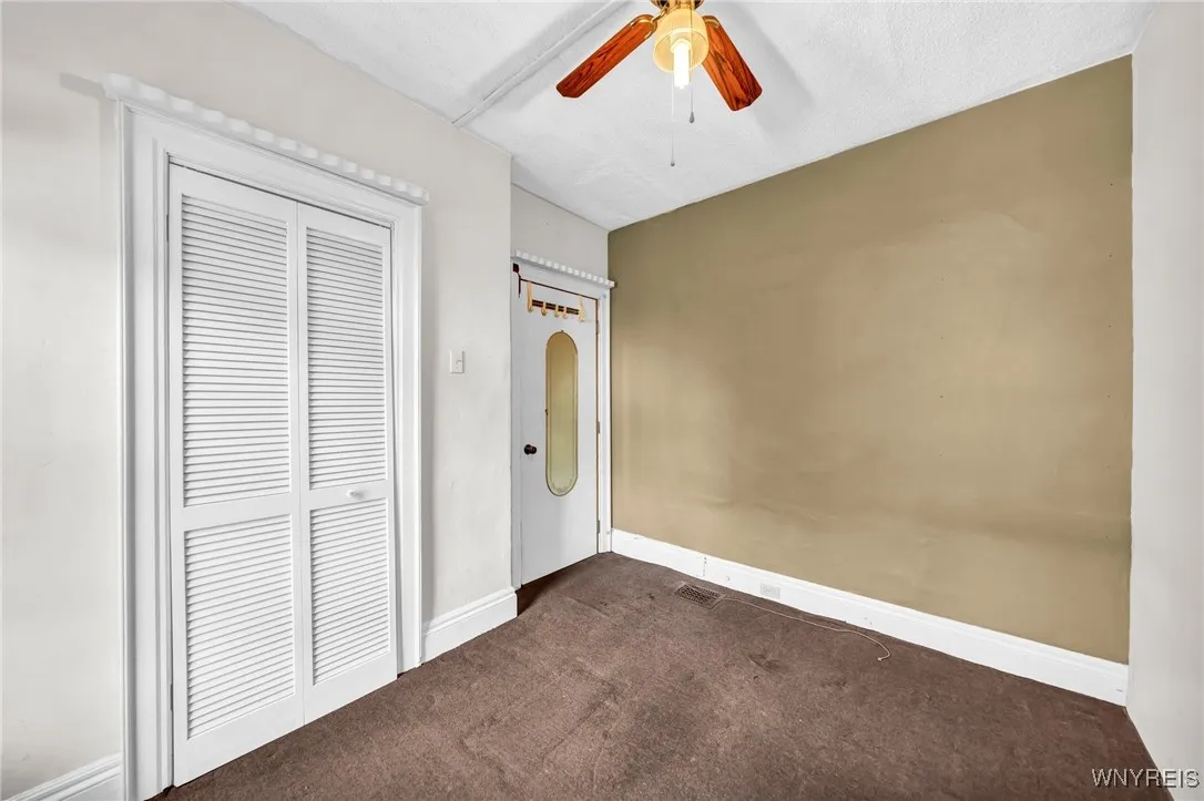 296 West Delavan Avenue N, Buffalo, New York 14213, Buffalo, New York 14213, 5 Bedrooms Bedrooms, ,2 BathroomsBathrooms,Residential,Closed,296 West Delavan Avenue N, Buffalo, New York 14213,0,B1566115