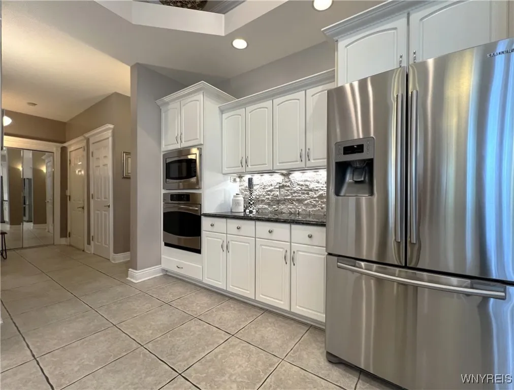 271 Forest Creek Lane, Grand Island, New York 1407, Grand Island, New York 14072, 5 Bedrooms Bedrooms, 9 Rooms Rooms,2 BathroomsBathrooms,Residential,Closed,271 Forest Creek Lane, Grand Island, New York 1407,0,B1565883