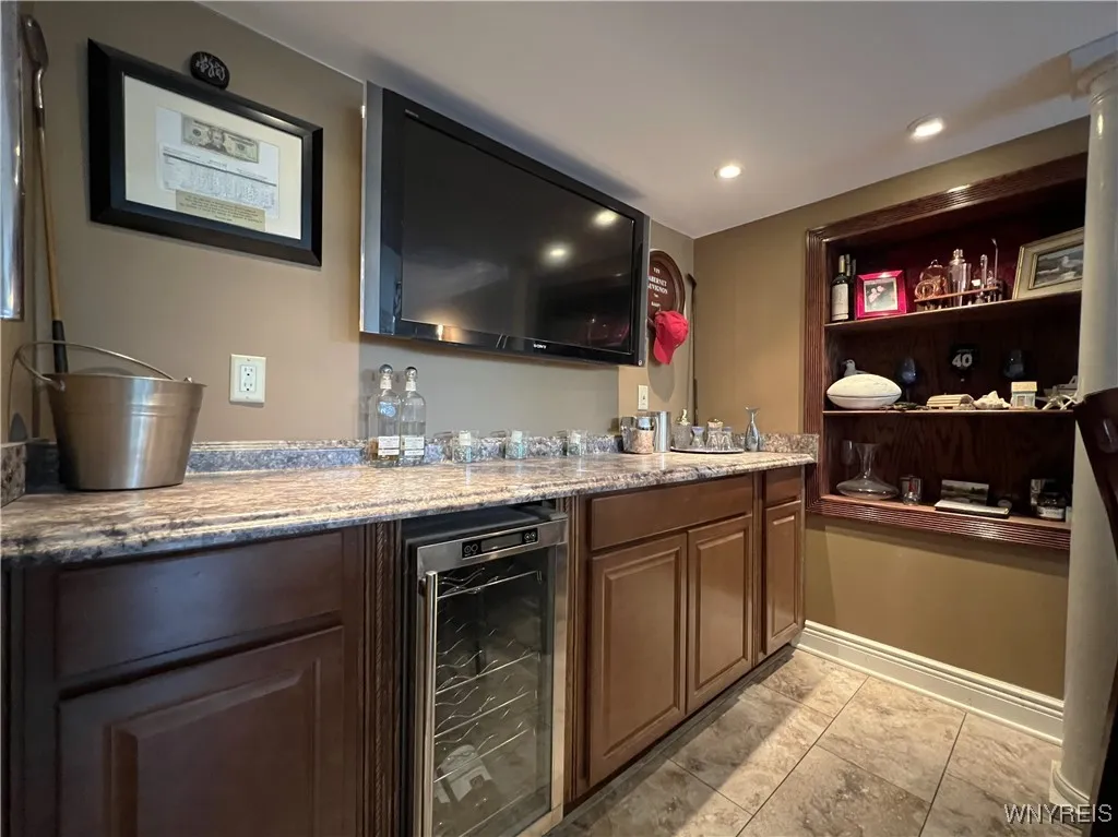 271 Forest Creek Lane, Grand Island, New York 1407, Grand Island, New York 14072, 5 Bedrooms Bedrooms, 9 Rooms Rooms,2 BathroomsBathrooms,Residential,Closed,271 Forest Creek Lane, Grand Island, New York 1407,0,B1565883