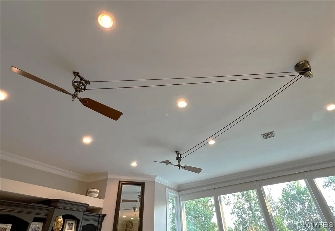 271 Forest Creek Lane, Grand Island, New York 1407, Grand Island, New York 14072, 5 Bedrooms Bedrooms, 9 Rooms Rooms,2 BathroomsBathrooms,Residential,Closed,271 Forest Creek Lane, Grand Island, New York 1407,0,B1565883