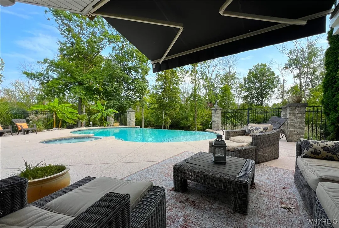 271 Forest Creek Lane, Grand Island, New York 1407, Grand Island, New York 14072, 5 Bedrooms Bedrooms, 9 Rooms Rooms,2 BathroomsBathrooms,Residential,Closed,271 Forest Creek Lane, Grand Island, New York 1407,0,B1565883