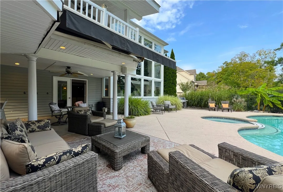 271 Forest Creek Lane, Grand Island, New York 1407, Grand Island, New York 14072, 5 Bedrooms Bedrooms, 9 Rooms Rooms,2 BathroomsBathrooms,Residential,Closed,271 Forest Creek Lane, Grand Island, New York 1407,0,B1565883