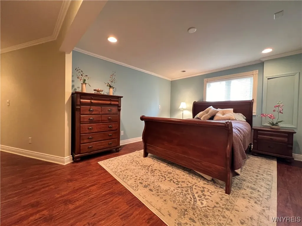 271 Forest Creek Lane, Grand Island, New York 1407, Grand Island, New York 14072, 5 Bedrooms Bedrooms, 9 Rooms Rooms,2 BathroomsBathrooms,Residential,Closed,271 Forest Creek Lane, Grand Island, New York 1407,0,B1565883