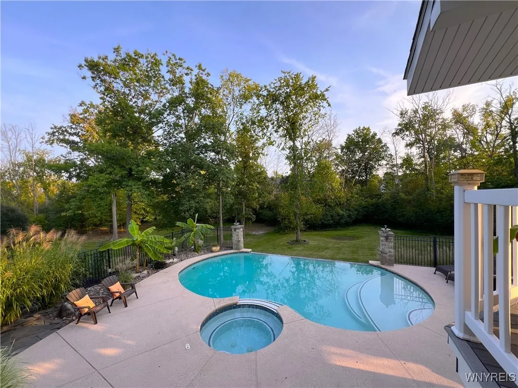 271 Forest Creek Lane, Grand Island, New York 1407, Grand Island, New York 14072, 5 Bedrooms Bedrooms, 9 Rooms Rooms,2 BathroomsBathrooms,Residential,Closed,271 Forest Creek Lane, Grand Island, New York 1407,0,B1565883