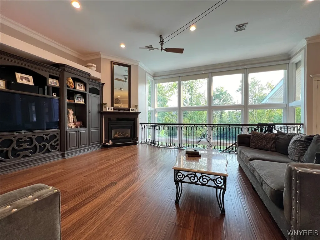 271 Forest Creek Lane, Grand Island, New York 1407, Grand Island, New York 14072, 5 Bedrooms Bedrooms, 9 Rooms Rooms,2 BathroomsBathrooms,Residential,Closed,271 Forest Creek Lane, Grand Island, New York 1407,0,B1565883