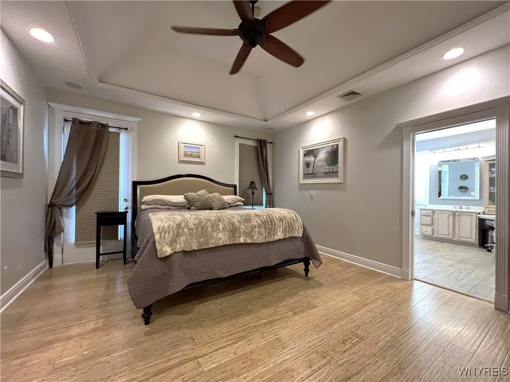 271 Forest Creek Lane, Grand Island, New York 1407, Grand Island, New York 14072, 5 Bedrooms Bedrooms, 9 Rooms Rooms,2 BathroomsBathrooms,Residential,Closed,271 Forest Creek Lane, Grand Island, New York 1407,0,B1565883