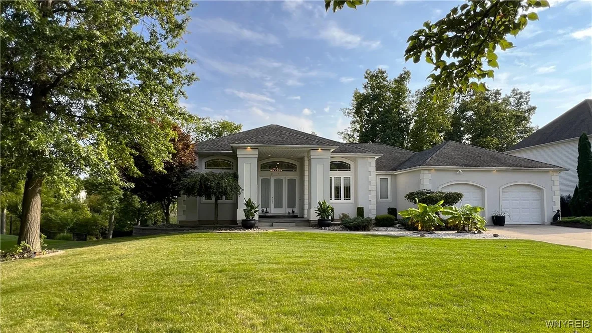 271 Forest Creek Lane, Grand Island, New York 1407, Grand Island, New York 14072, 5 Bedrooms Bedrooms, 9 Rooms Rooms,2 BathroomsBathrooms,Residential,Closed,271 Forest Creek Lane, Grand Island, New York 1407,0,B1565883