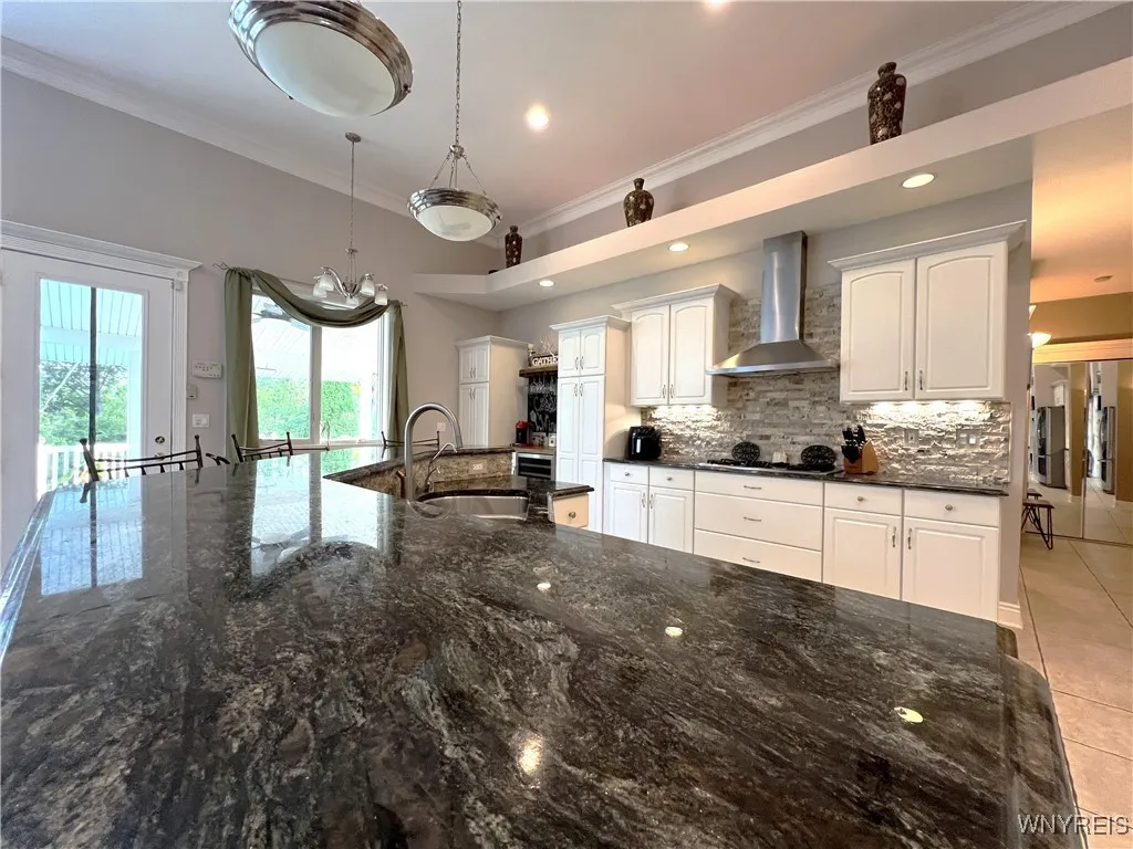 271 Forest Creek Lane, Grand Island, New York 1407, Grand Island, New York 14072, 5 Bedrooms Bedrooms, 9 Rooms Rooms,2 BathroomsBathrooms,Residential,Closed,271 Forest Creek Lane, Grand Island, New York 1407,0,B1565883