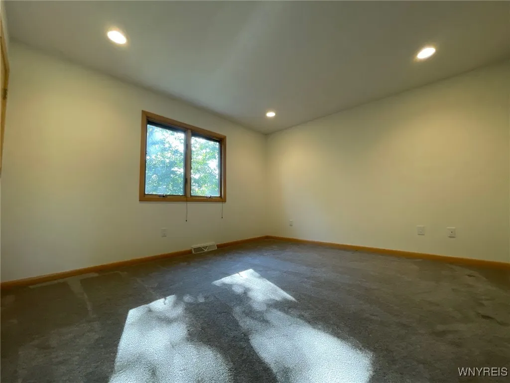 4553 Abbott Road 4551, Orchard Park, New York 1412, Orchard Park, New York 14127, 2 Bedrooms Bedrooms, 9 Rooms Rooms,1 BathroomBathrooms,Residential Lease,Closed,4553 Abbott Road 4551, Orchard Park, New York 1412,0,B1566743