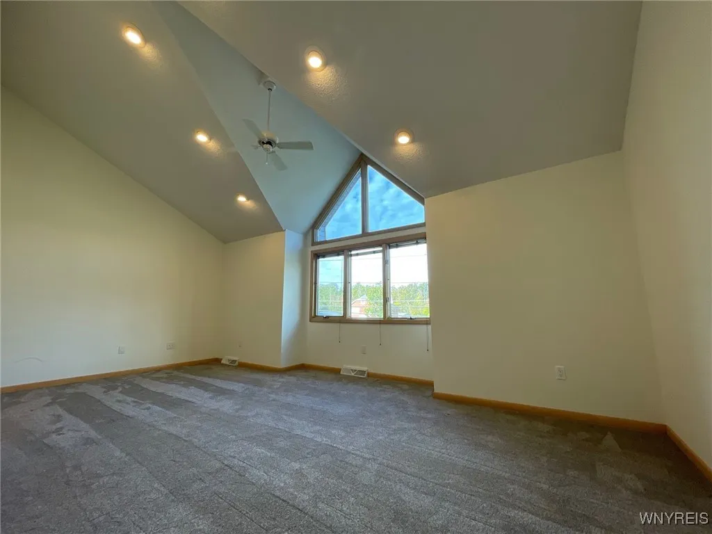 4553 Abbott Road 4551, Orchard Park, New York 1412, Orchard Park, New York 14127, 2 Bedrooms Bedrooms, 9 Rooms Rooms,1 BathroomBathrooms,Residential Lease,Closed,4553 Abbott Road 4551, Orchard Park, New York 1412,0,B1566743