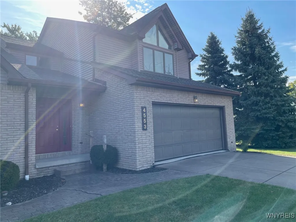 4553 Abbott Road 4551, Orchard Park, New York 1412, Orchard Park, New York 14127, 2 Bedrooms Bedrooms, 9 Rooms Rooms,1 BathroomBathrooms,Residential Lease,Closed,4553 Abbott Road 4551, Orchard Park, New York 1412,0,B1566743
