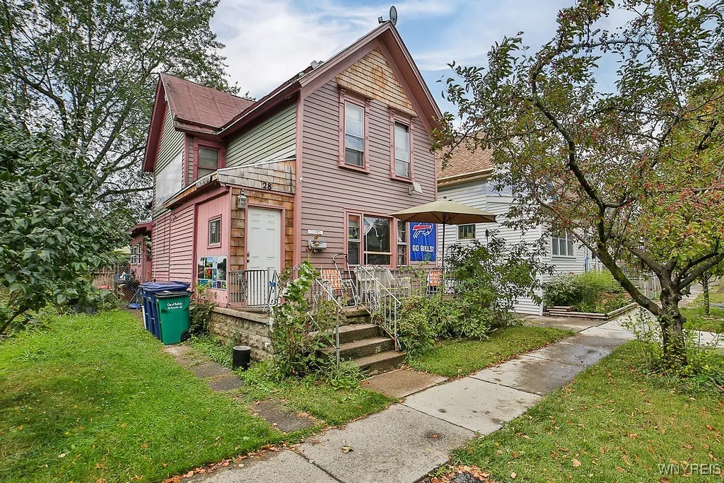 28 19th Street, Buffalo, New York 14213, Buffalo, New York 14213, 3 Bedrooms Bedrooms, 8 Rooms Rooms,2 BathroomsBathrooms,Residential,Closed,28 19th Street, Buffalo, New York 14213,0,B1566553