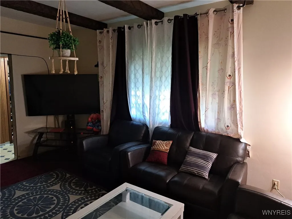 670 Harrison Avenue, Tonawanda-town, New York 1422, Tonawanda, New York 14223, 3 Bedrooms Bedrooms, 6 Rooms Rooms,1 BathroomBathrooms,Residential,Closed,670 Harrison Avenue, Tonawanda-town, New York 1422,0,B1566068
