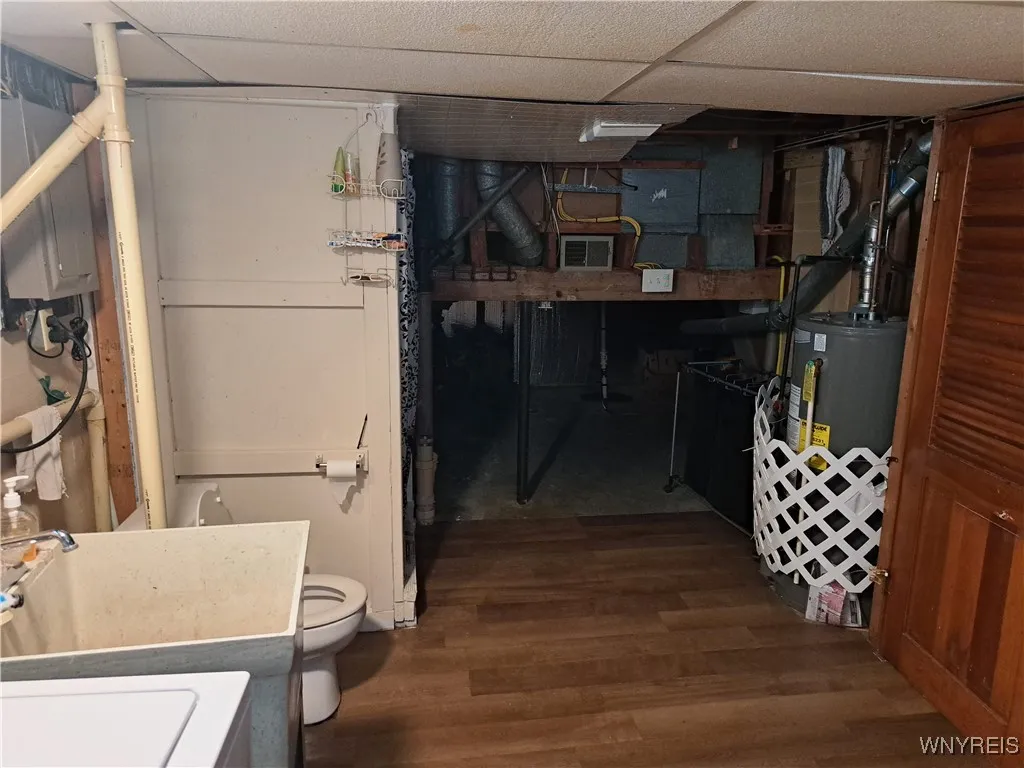 670 Harrison Avenue, Tonawanda-town, New York 1422, Tonawanda, New York 14223, 3 Bedrooms Bedrooms, 6 Rooms Rooms,1 BathroomBathrooms,Residential,Closed,670 Harrison Avenue, Tonawanda-town, New York 1422,0,B1566068