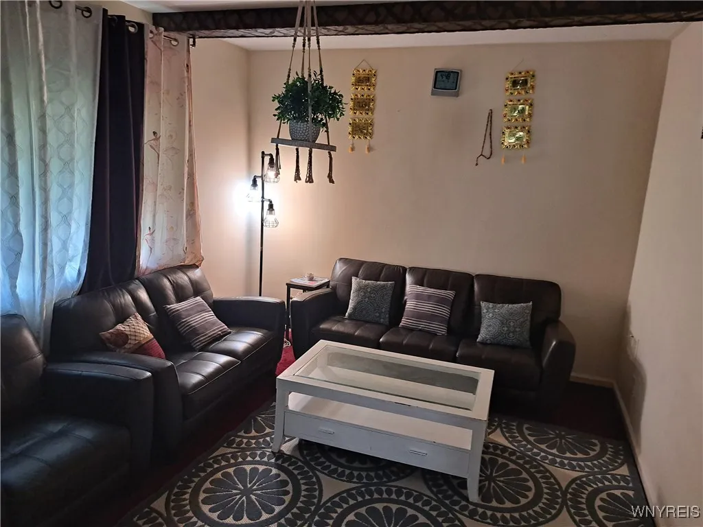 670 Harrison Avenue, Tonawanda-town, New York 1422, Tonawanda, New York 14223, 3 Bedrooms Bedrooms, 6 Rooms Rooms,1 BathroomBathrooms,Residential,Closed,670 Harrison Avenue, Tonawanda-town, New York 1422,0,B1566068