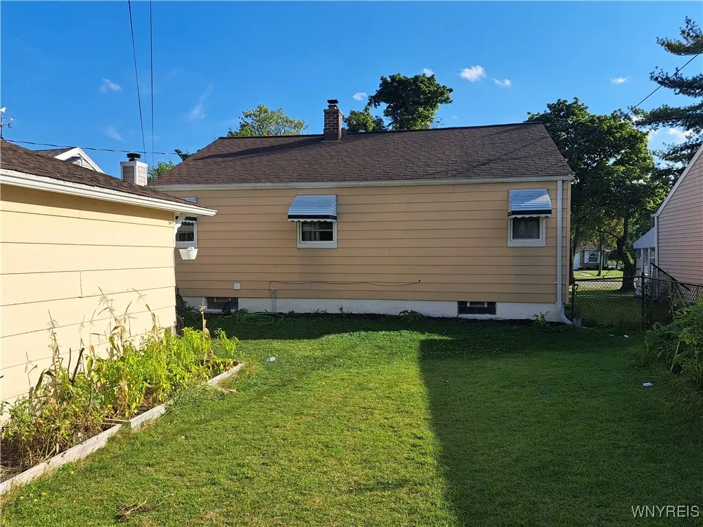 670 Harrison Avenue, Tonawanda-town, New York 1422, Tonawanda, New York 14223, 3 Bedrooms Bedrooms, 6 Rooms Rooms,1 BathroomBathrooms,Residential,Closed,670 Harrison Avenue, Tonawanda-town, New York 1422,0,B1566068