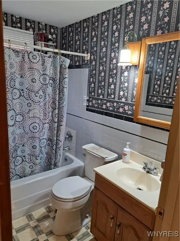 670 Harrison Avenue, Tonawanda-town, New York 1422, Tonawanda, New York 14223, 3 Bedrooms Bedrooms, 6 Rooms Rooms,1 BathroomBathrooms,Residential,Closed,670 Harrison Avenue, Tonawanda-town, New York 1422,0,B1566068