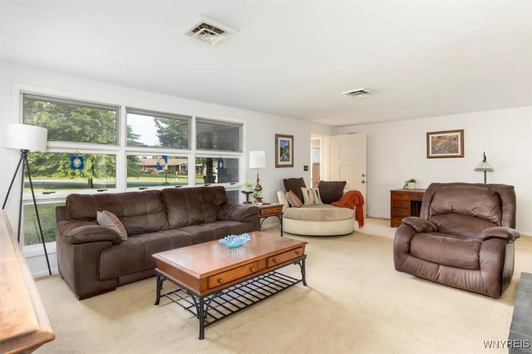 222 Greenwood Drive, Aurora, New York 14052, Aurora, New York 14052, 3 Bedrooms Bedrooms, 8 Rooms Rooms,2 BathroomsBathrooms,Residential,Closed,222 Greenwood Drive, Aurora, New York 14052,0,B1565840