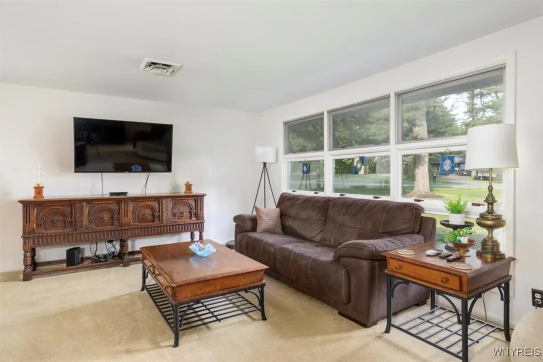 222 Greenwood Drive, Aurora, New York 14052, Aurora, New York 14052, 3 Bedrooms Bedrooms, 8 Rooms Rooms,2 BathroomsBathrooms,Residential,Closed,222 Greenwood Drive, Aurora, New York 14052,0,B1565840