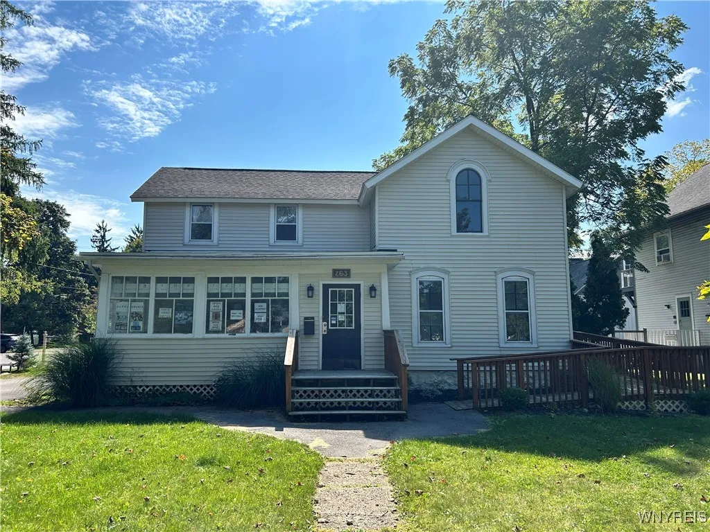 253 Main Street, Aurora, New York 14052, Aurora, New York 14052, ,Commercial Sale,Closed,253 Main Street, Aurora, New York 14052,0,B1567111
