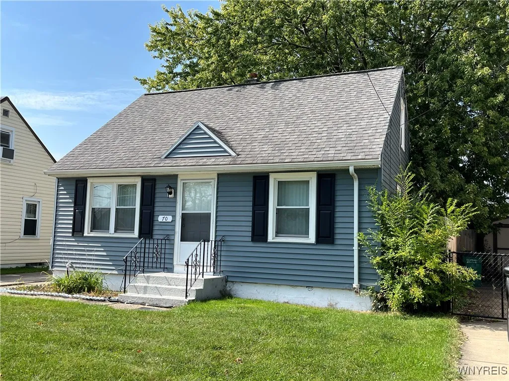 70 Cambria Street, Buffalo, New York 14206, Buffalo, New York 14206, 3 Bedrooms Bedrooms, 5 Rooms Rooms,1 BathroomBathrooms,Residential,Closed,70 Cambria Street, Buffalo, New York 14206,0,B1567125