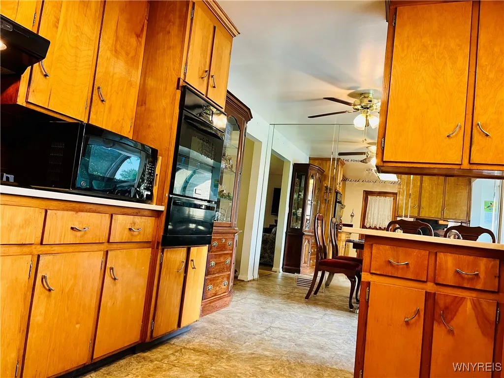 3973 Sowles Road, Hamburg, New York 14075, Hamburg, New York 14075, 4 Bedrooms Bedrooms, 9 Rooms Rooms,2 BathroomsBathrooms,Residential,Closed,3973 Sowles Road, Hamburg, New York 14075,0,B1565054