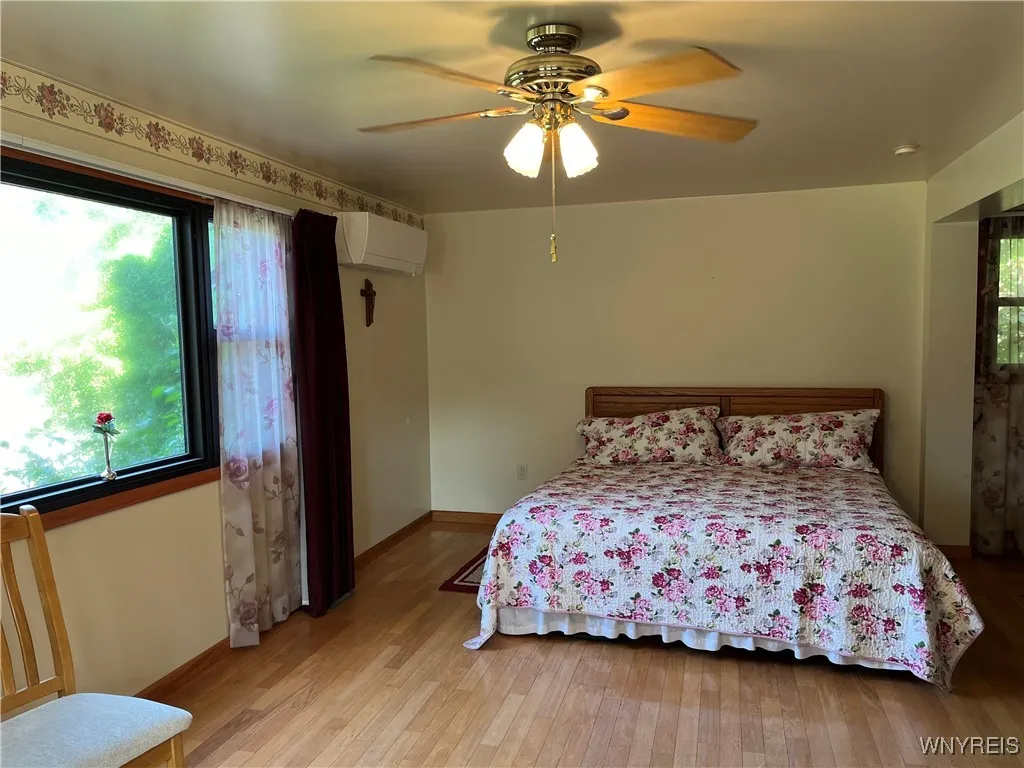 3973 Sowles Road, Hamburg, New York 14075, Hamburg, New York 14075, 4 Bedrooms Bedrooms, 9 Rooms Rooms,2 BathroomsBathrooms,Residential,Closed,3973 Sowles Road, Hamburg, New York 14075,0,B1565054