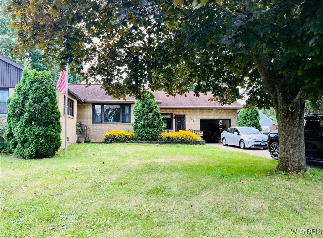 3973 Sowles Road, Hamburg, New York 14075, Hamburg, New York 14075, 4 Bedrooms Bedrooms, 9 Rooms Rooms,2 BathroomsBathrooms,Residential,Closed,3973 Sowles Road, Hamburg, New York 14075,0,B1565054