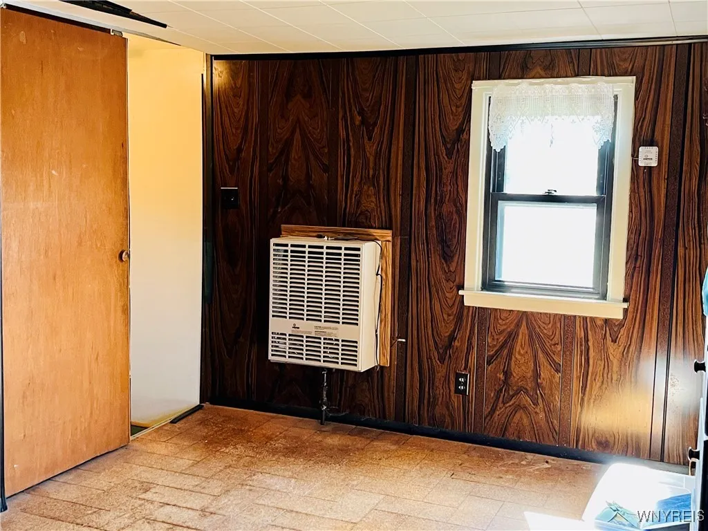 3973 Sowles Road, Hamburg, New York 14075, Hamburg, New York 14075, 4 Bedrooms Bedrooms, 9 Rooms Rooms,2 BathroomsBathrooms,Residential,Closed,3973 Sowles Road, Hamburg, New York 14075,0,B1565054